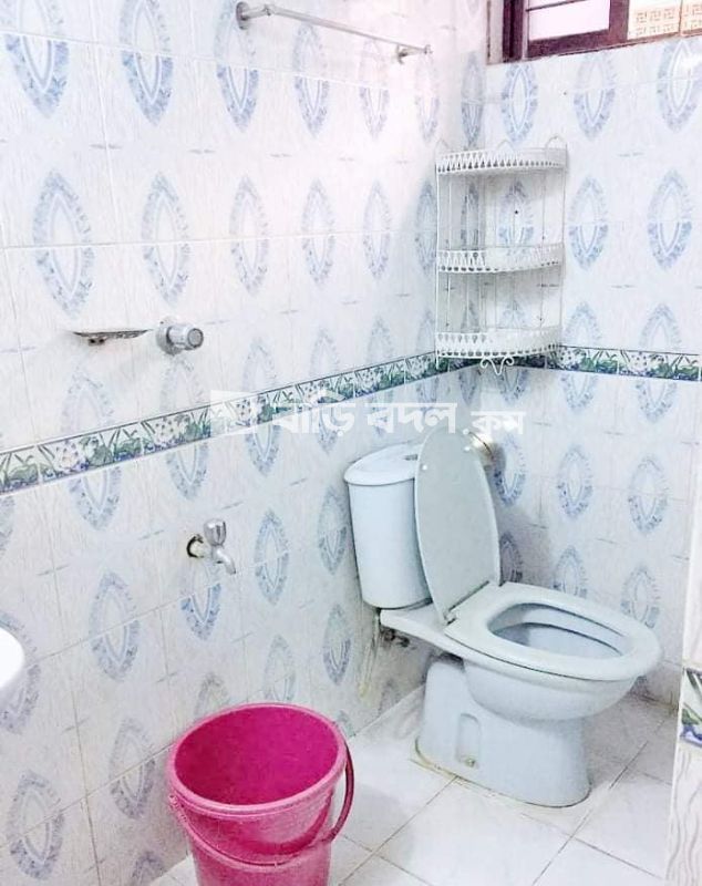 Sublet rent in Dhaka ধানমন্ডি, ধানমন্ডি জিগাতলায় অত্যাধুনিক ফ্লাটের তৃতীয় তলায়