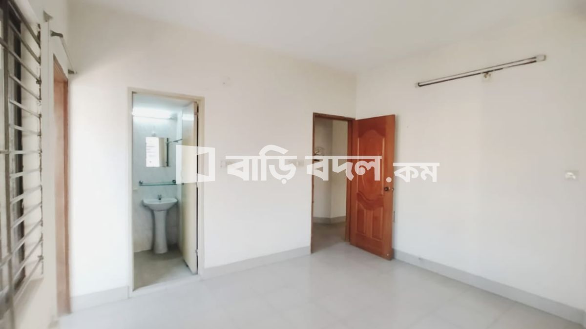 সাবলেট ভাড়া: মোঃপুর আদাবর ১১ মেইন রোড (shekherTek এর পাশে ) | ১ টি বেড রুম | মোহাম্মদপুর | Baribodol.com