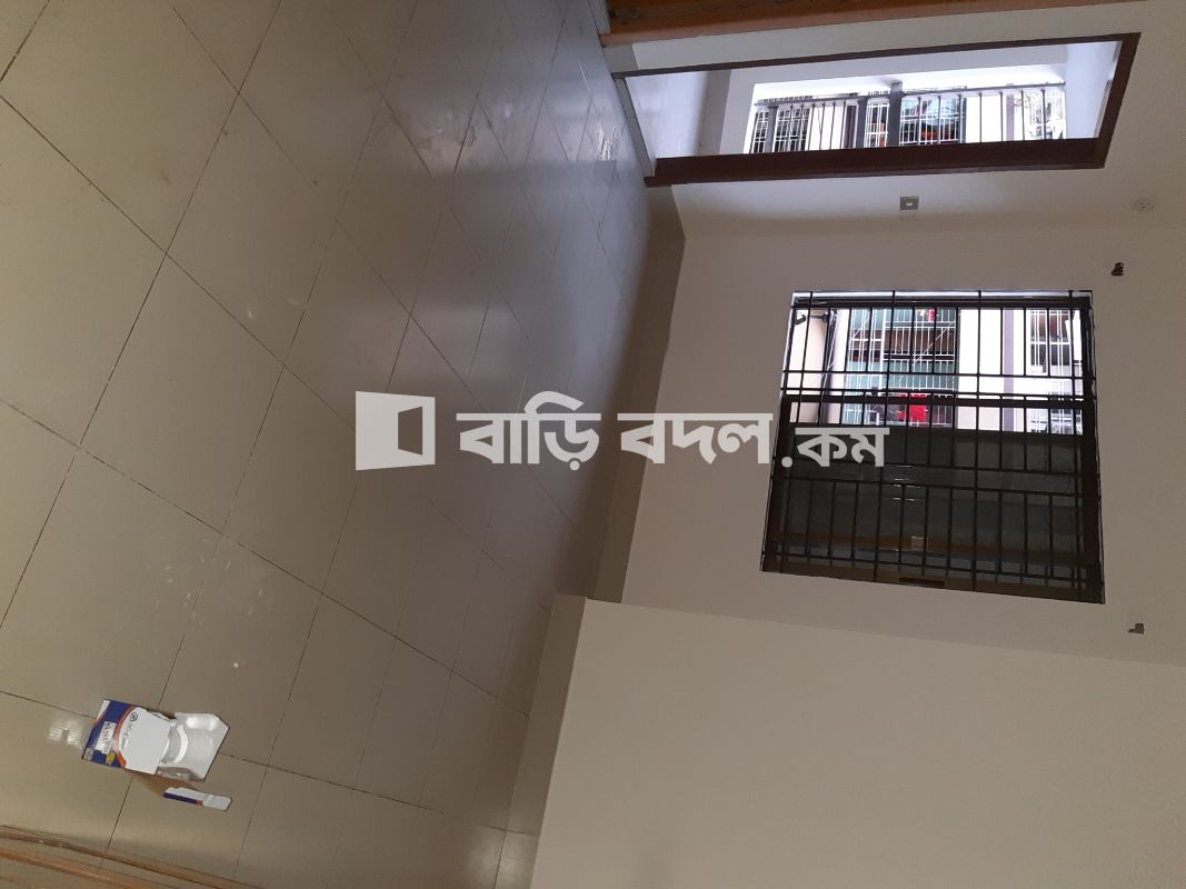 সিট ভাড়া: Sector-11, Road-8, (4th floor) Uttara,Dhaka | ৩ টি বেড রুম | উত্তরা | Baribodol.com