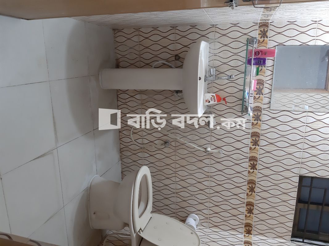 সিট ভাড়া: Sector-11, Road-8, (4th floor) Uttara,Dhaka | ৩ টি বেড রুম | উত্তরা | Baribodol.com