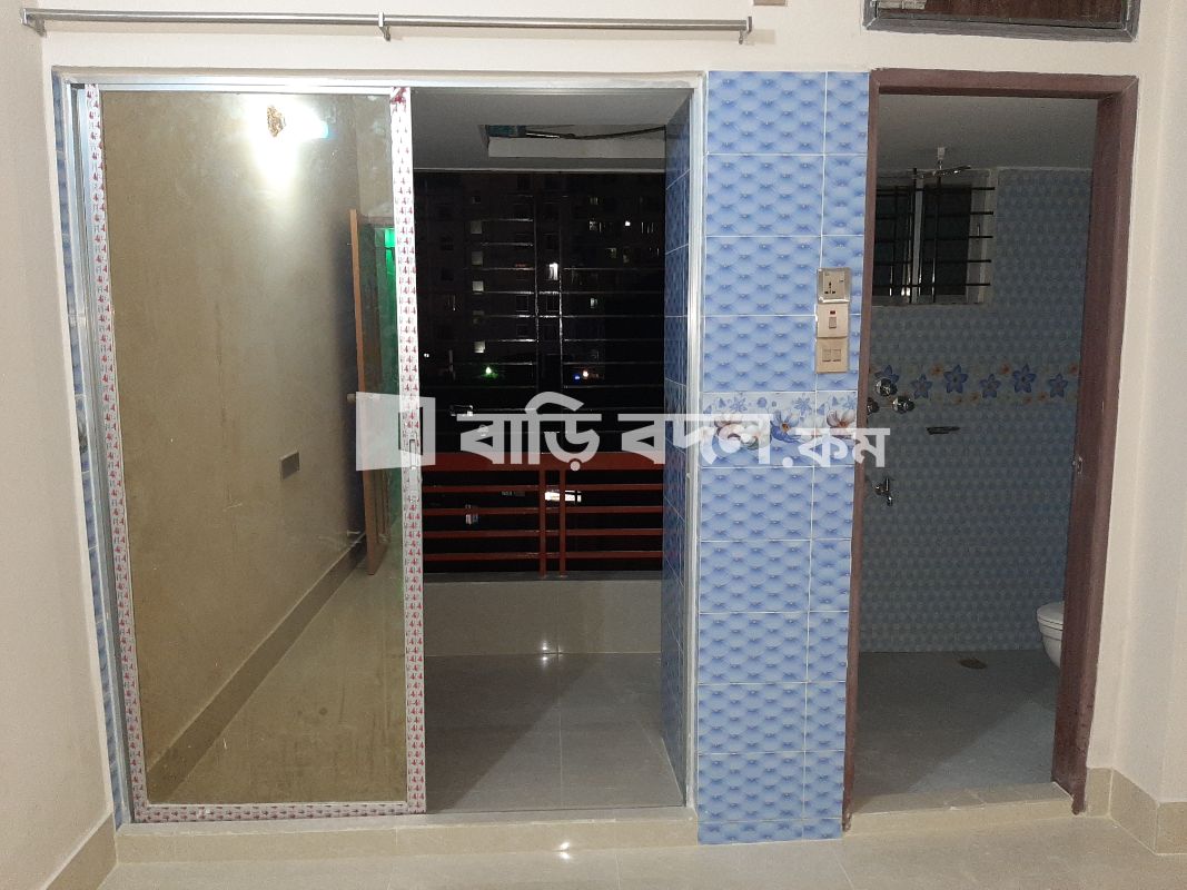 Flat rent in Dhaka মিরপুর, 60 ফিট পাকা মসজিদের অপোজিটে 