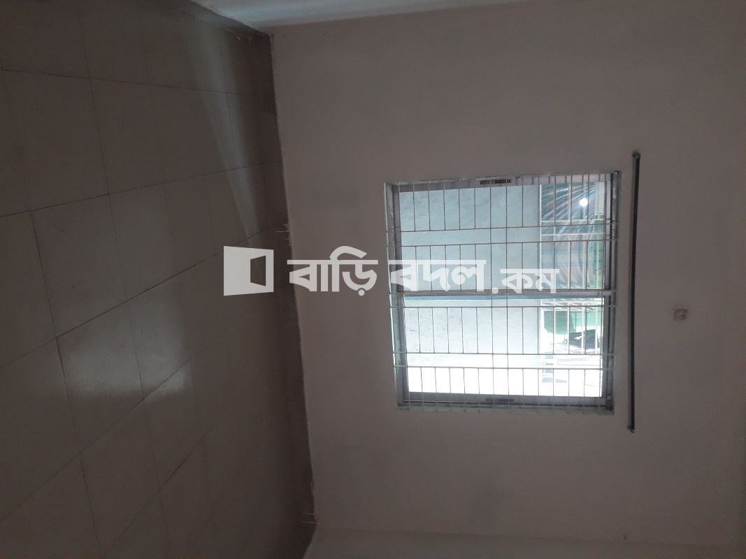 সাবলেট ভাড়া: সেকশন-১০,বলক-এ,লাইন-১৭,বাসা-৫
মিরপুর | ১ টি বেড রুম | মিরপুর ১০ | Baribodol.com