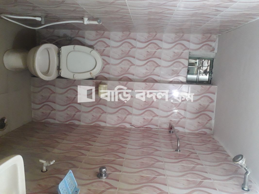 সাবলেট ভাড়া: সেকশন-১০,বলক-এ,লাইন-১৭,বাসা-৫
মিরপুর | ১ টি বেড রুম | মিরপুর ১০ | Baribodol.com