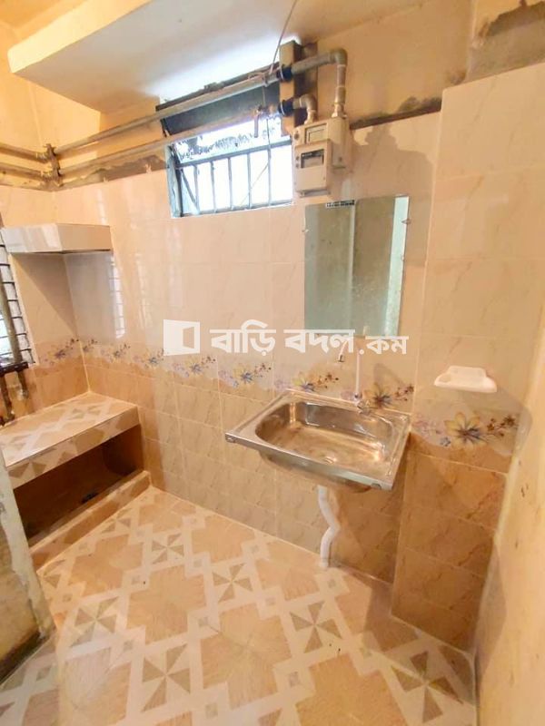ফ্ল্যাট ভাড়া: মিরপুর ৬ নাম্বার বড় কাচা বাজার এর একটু সামনে সি ব্লক ৫নাম্বার রোড।মিরপুর ৬ ঢাকা ১২১৬। | ২ টি বেড রুম | মিরপুর ৬ | Baribodol.com