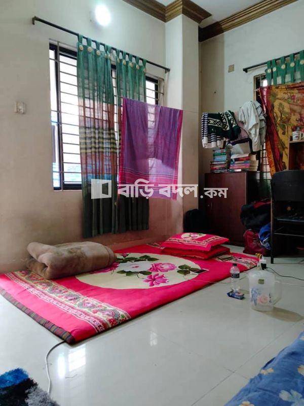 ফ্ল্যাট ভাড়া: Road # 19, House # 52, Nikunja 2(5th floor)
| ১ টি বেড রুম | নিকুঞ্জ | Baribodol.com