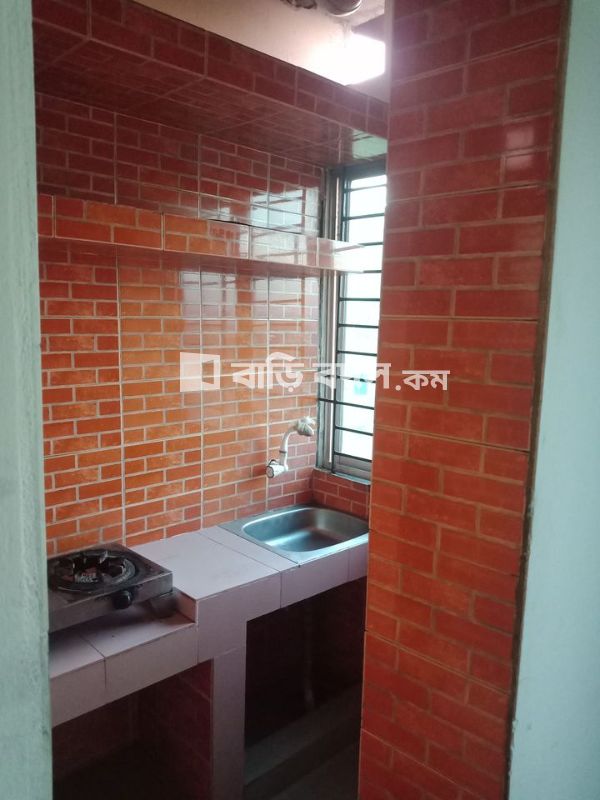 ফ্ল্যাট ভাড়া: Sector:09, Road:06,House:102(near to the panir tank),West abdullahpur. | ১ টি বেড রুম | উত্তরা | Baribodol.com