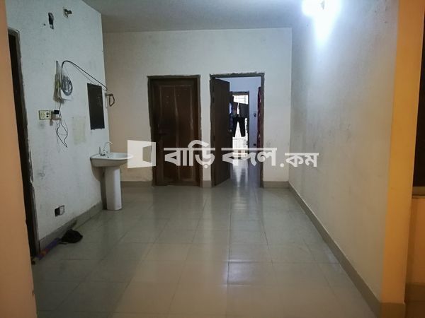 Seat rent in Dhaka কলাবাগান, ৬০ কলাবাগান, ডলফিন গলি।