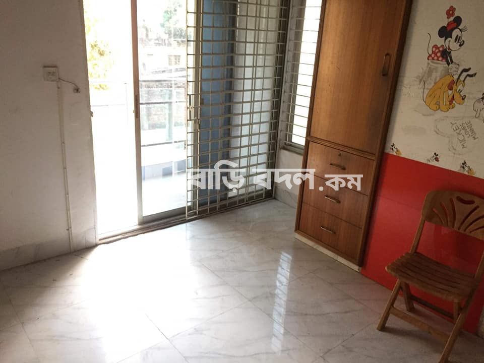Flat rent in Dhaka ধানমন্ডি, #বাসা #২৩১ #পশ্চিম ধানমন্ডি ১৯,মধুবাজার বড় মসজিদের ঠিক পিছনে