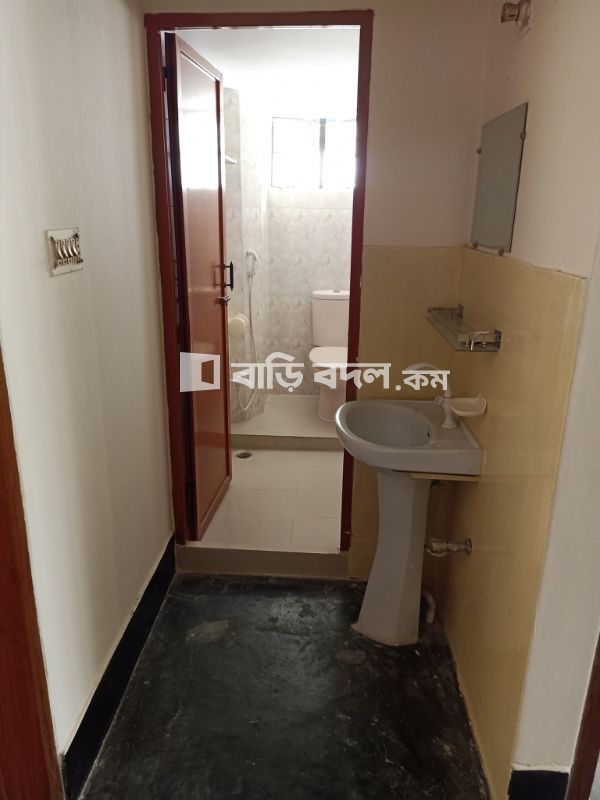 Flat rent in Dhaka মিরপুর, 499,south monipur, mirpur,Dhaka-1216