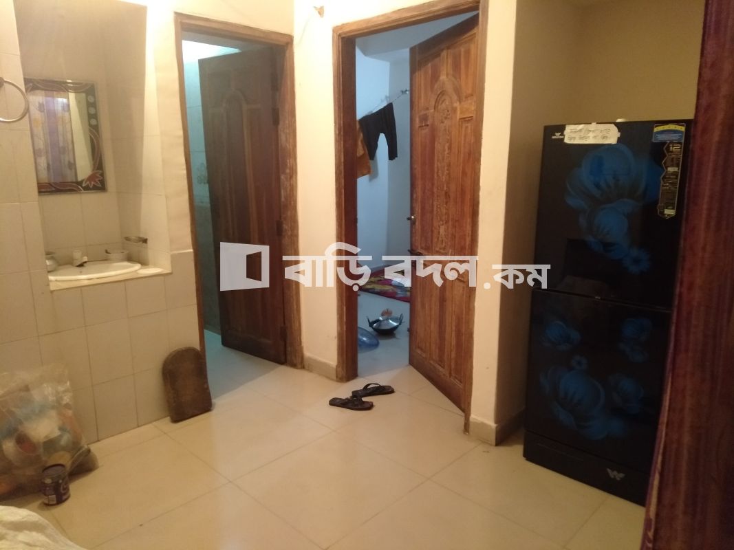 Seat rent in Dhaka মোহাম্মদপুর, মোহাম্মদপুট,রিয়েল এস্টেট হাউজিং ২ নম্বর রোডে,(বাসস্ট্যান্ডের থেকে ২ মিনিট হাঁটলে বাসা)