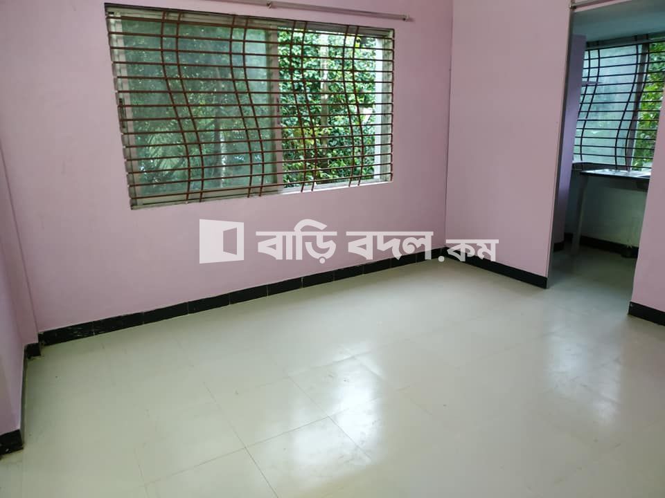 Flat rent in Cox's Bazar কক্সবাজার সদর, কোটবাজারের দক্ষিন পাশে হাকিম আলী কেজি স্কুলের সামনে