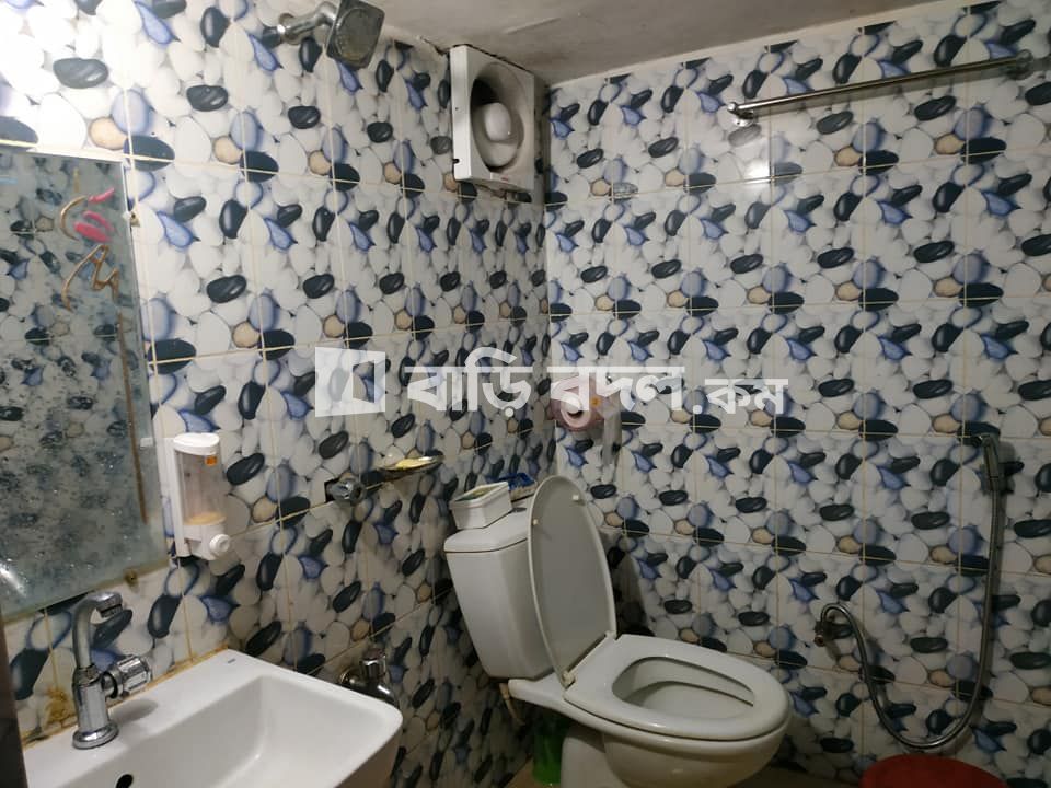 Flat rent in Cox's Bazar কক্সবাজার সদর, কোটবাজারের দক্ষিন পাশে হাকিম আলী কেজি স্কুলের সামনে