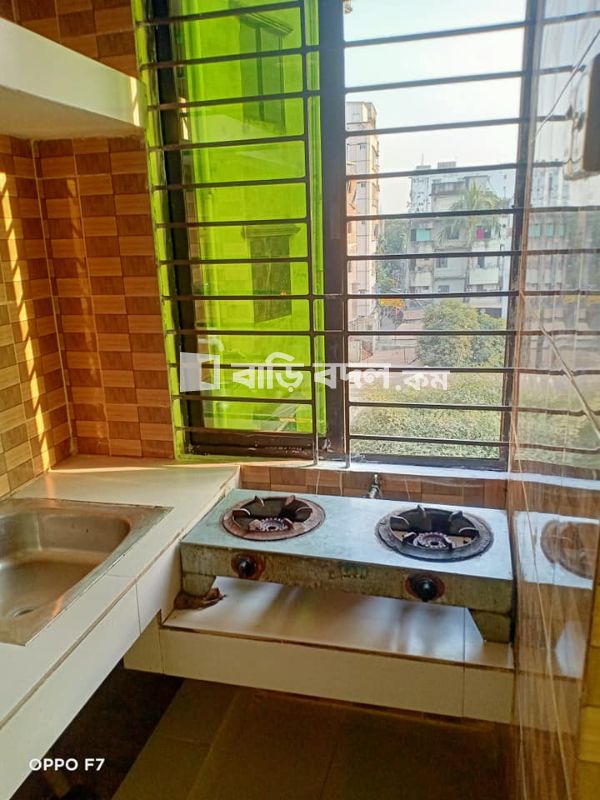Flat rent in Dhaka খিলক্ষেত, খিলক্ষেত,কুর্মিটোলা স্কুলের পিছনে (পূর্ব দিকে).