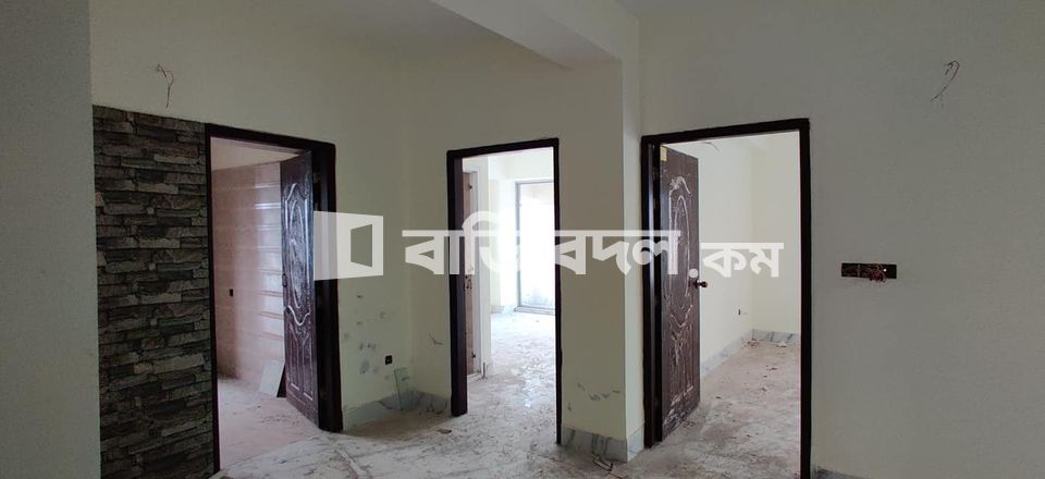 Flat rent in Chattogram চট্রগ্রাম সদর, west Khulshi 3 no road Khulshi living tower .
