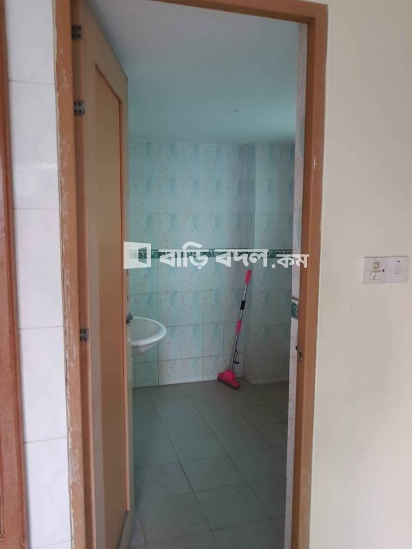 Flat rent in Block C VIP Main Road Beside Ebenezer School. | 1 bed(s) | Bashundhara RA | Baribodol.com, Best property rental platform in Bangladesh