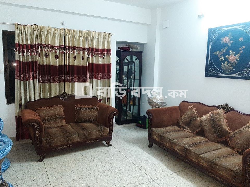 Flat rent in Dhaka পুরান ঢাকা, 956/2 Outer Circular Road Rajarbagh Dhaka:1217. Flat 8(C)