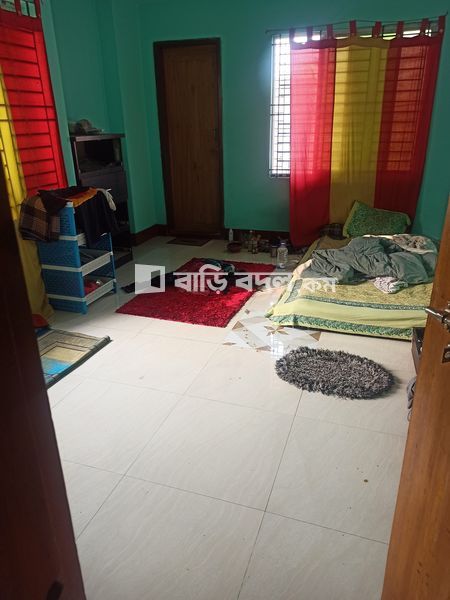 Flat rent in রায়েরবাজার হাই স্কুল, পশ্চিম ধানমন্ডি। ছেলেদের ব্যাচেলর ফ্ল্যাটে। | 1 bed(s) | Dhanmondi | Baribodol.com, Best property rental platform in Bangladesh