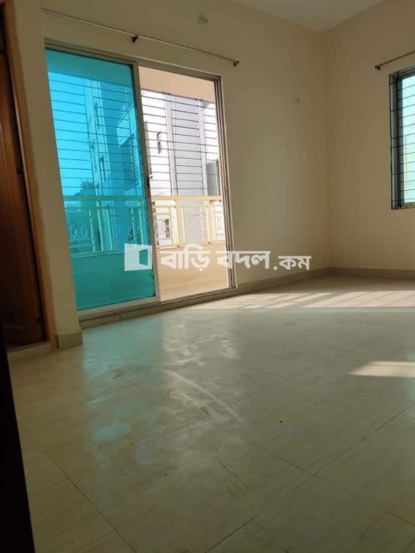 Flat rent in Dhaka ধানমন্ডি, 39,north road(vuter goli) , ধানমন্ডি,ঢাকা ১২০৫।