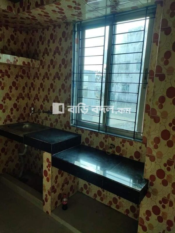 Flat rent in Dhaka ধানমন্ডি, 39,north road(vuter goli) , ধানমন্ডি,ঢাকা ১২০৫।