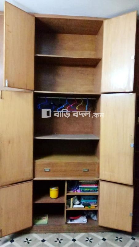 Seat rent in ৪৫/বি (২য় তলা), লেক সার্কাস, ডলফিন গলি, কলাবাগান । | 1 bed(s) | | Baribodol.com, Best property rental platform in Bangladesh