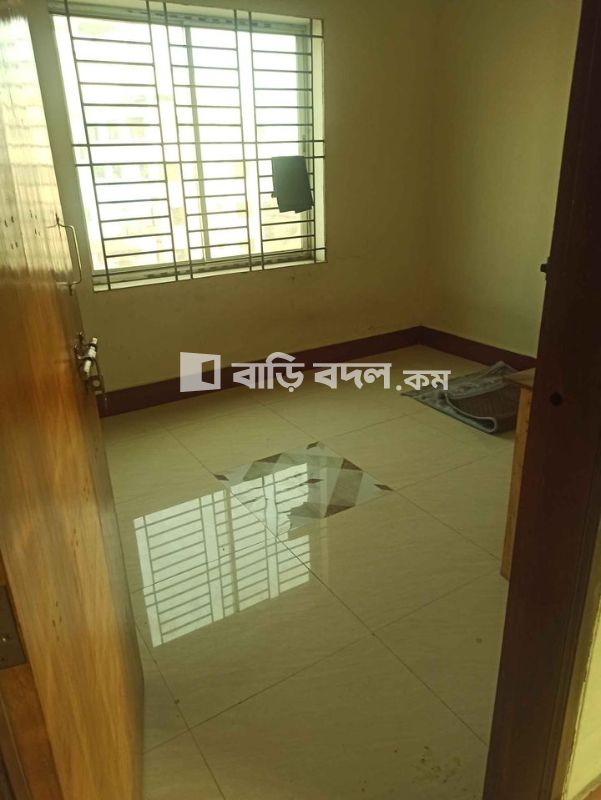 Flat rent in রায়েরবাজার হাই স্কুল, পশ্চিম ধানমন্ডি। ছেলেদের ব্যাচেলর ফ্ল্যাটে। | 1 bed(s) | Dhanmondi | Baribodol.com, Best property rental platform in Bangladesh