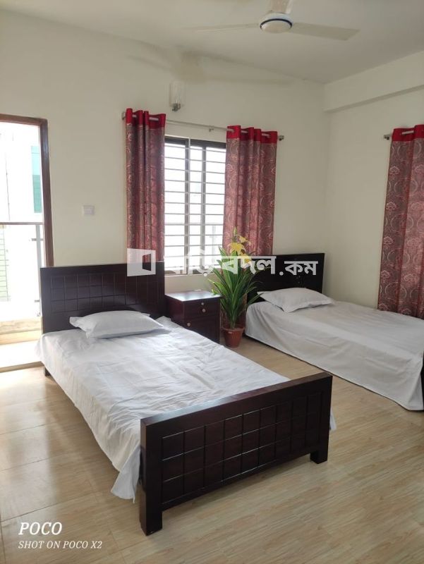 Sublet rent in Dhaka বসুন্ধরা আবাসিক এলাকা, Block D, Road-6.
????Bashundhara residential area. ????