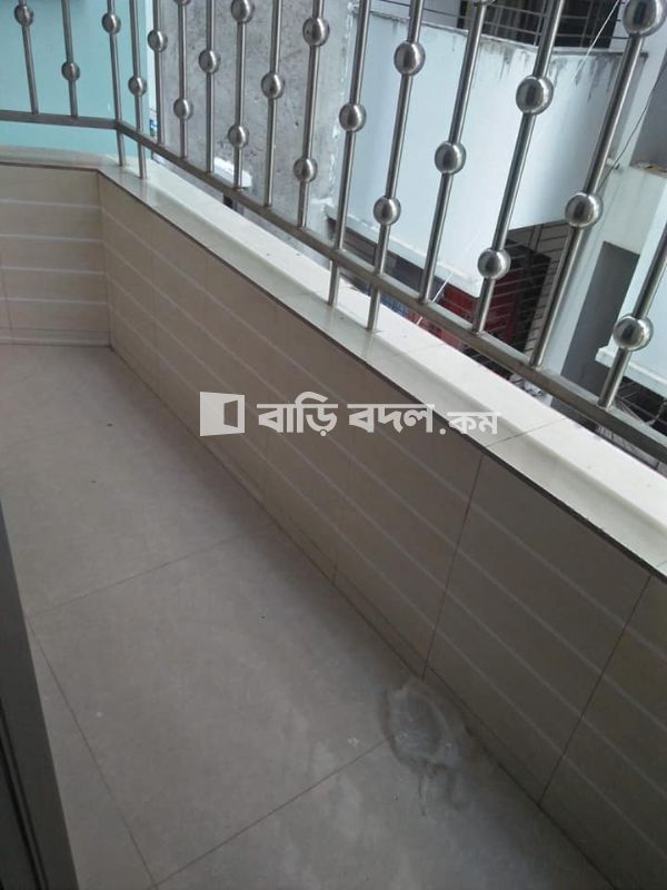 Flat rent in Dhaka বসুন্ধরা আবাসিক এলাকা, Road# Shahid Abdul Aziz Road(Beside of Bashundhara Holy Care School), Bashundhara R/A.