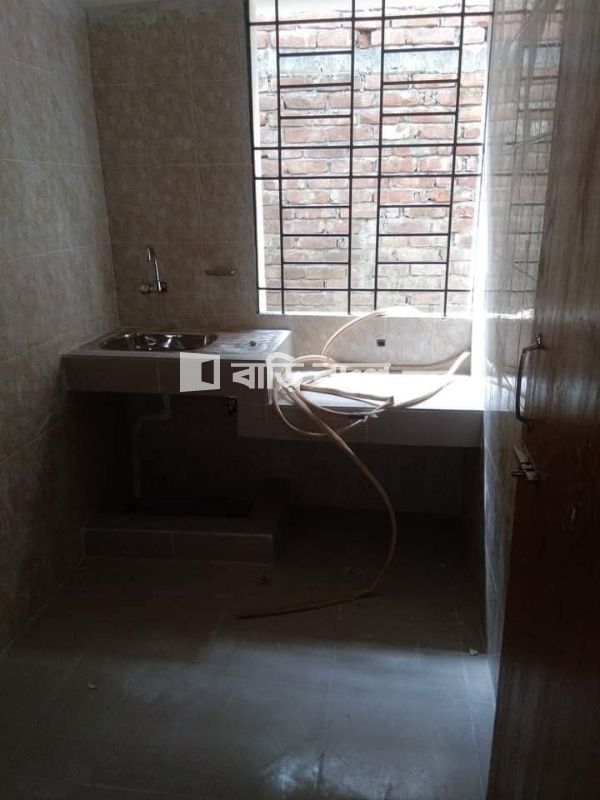 Flat rent in Ajompur railgate brac market pashai, near 04 and 06 no Sector,,waliking distance Ajompur main road 12/15 and Ajompur railgate theke 2/3 minit,, | 1 bed(s) | Uttara | Baribodol.com, Best property rental platform in Bangladesh