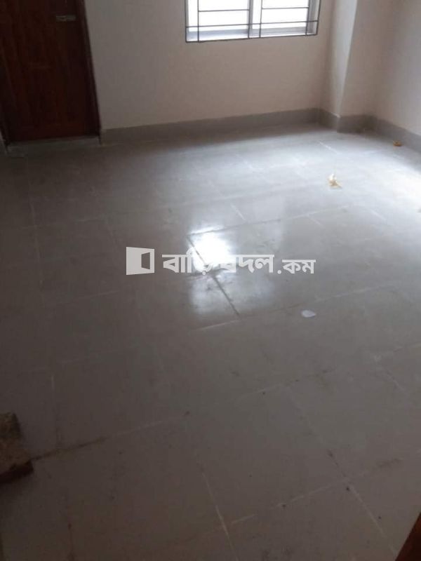 Flat rent in Ajompur railgate brac market pashai, near 04 and 06 no Sector,,waliking distance Ajompur main road 12/15 and Ajompur railgate theke 2/3 minit,, | 1 bed(s) | Uttara | Baribodol.com, Best property rental platform in Bangladesh