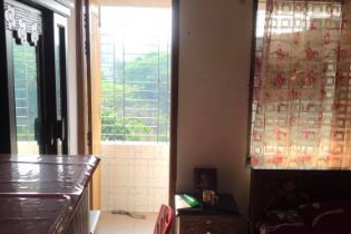 Flat rent in Dhaka রামপুরা, 385/10 TV Tower road near U loop gol chottor banasree main road. Very near for EWU students