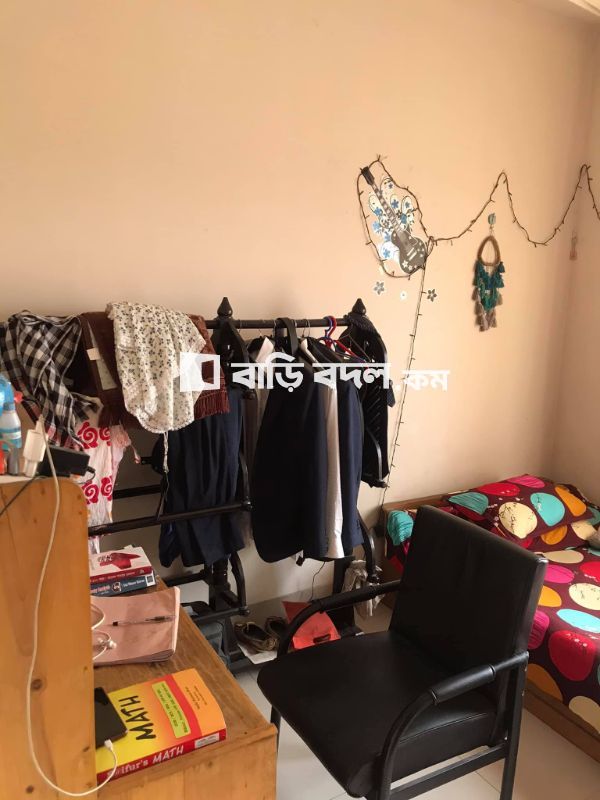 Flat rent in Dhaka রামপুরা, 385/10 TV Tower road near U loop gol chottor banasree main road. Very near for EWU students