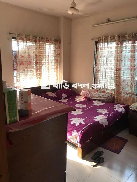 Flat rent in Dhaka রামপুরা, 385/10 TV Tower road near U loop gol chottor banasree main road. Very near for EWU students