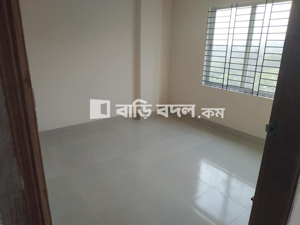 Flat rent in Chattogram চট্রগ্রাম সদর, Tigerpass, Ambagan near 13 no ward office.