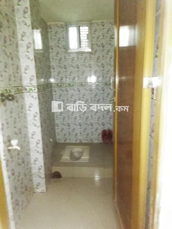 Flat rent in Dhaka কমলাপুর, ৭২/ক/৪ কদমতলা স্কুল এর পিছনের গল্লি,পোস্ট অফিসঃবাসাবো-১২১৪,ঢাকা।কমলাপুর রেলগেট থেকে ২৫ মিনিট,বৌদ্দ মন্দির থেকে ১৫ ও বালুর মাঠে থেকে ৮ মিনিট এর যাতায়াত সময় লাগে হেটে যেতে।