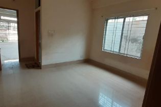 Sublet rent in Dhaka বসুন্ধরা আবাসিক এলাকা, Bashundhara residential area, block i,road 2, house 516.