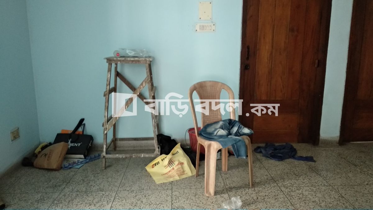 Seat rent in Dhaka আদাবর, আদাবর ১ নং রোড ঢাকা হাউজিং।