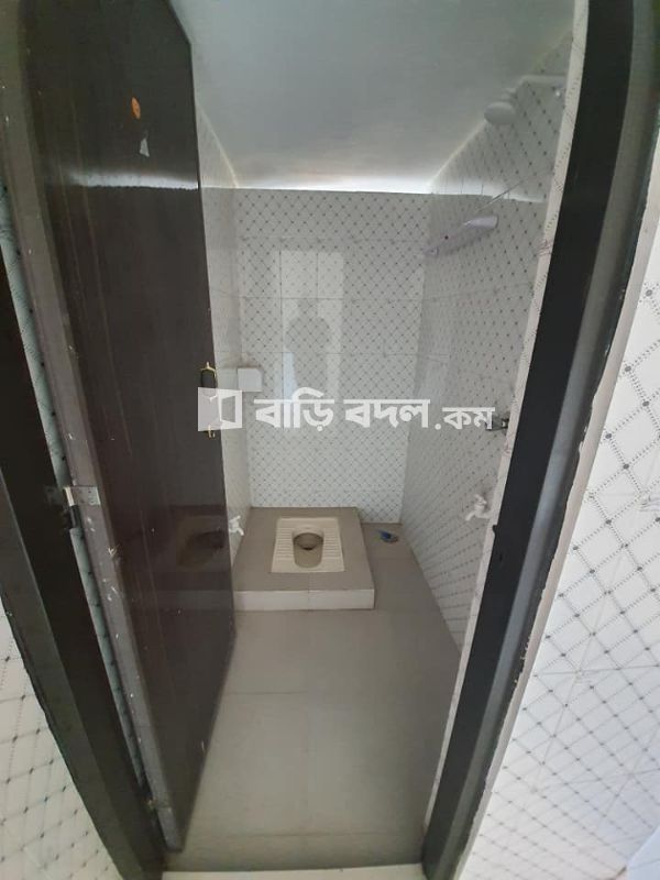 Flat rent in Dhaka সাভার, মজিদপুর, সাভার। (পাকিজা বা বাস স্ট্যান্ড এর কাছাকাছি এরিয়া। ম্যাপ দেয়া আছে।)