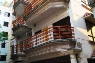 Flat rent in বাসা - ৬৯/ই
রোড- ৬/এ (opposite of anam rangs plaza)
ধানমন্ডি , ঢাকা - ১২০৯ | 2 bed(s) | Dhanmondi | Baribodol.com, Best property rental platform in Bangladesh