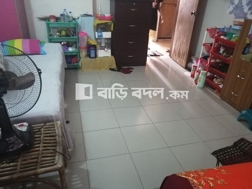 Seat rent in Dhaka জিগাতলা, Dhanmondi,Zigatola near gabtola mosjid

