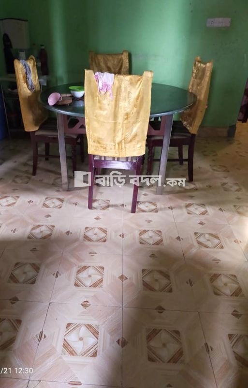 Flat rent in নতুন বাজার নূরের চালা। বাসতলা থেকে রিকসায় ২০ টাকার ভাড়া। | 2 bed(s) | Newmarket | Baribodol.com, Best property rental platform in Bangladesh