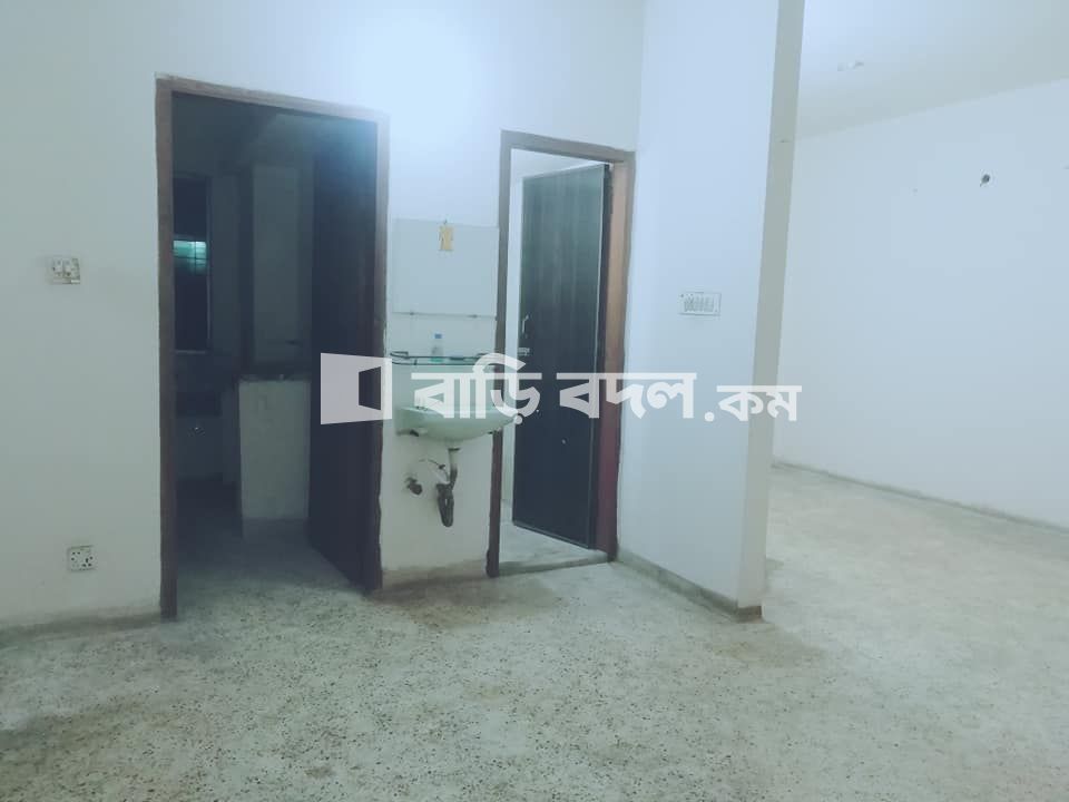 Seat rent in Dhaka উত্তরা, রোড নাম্বার ৮,সেক্টর ১৩,উত্তরা ১২৩০, ঢাকা।