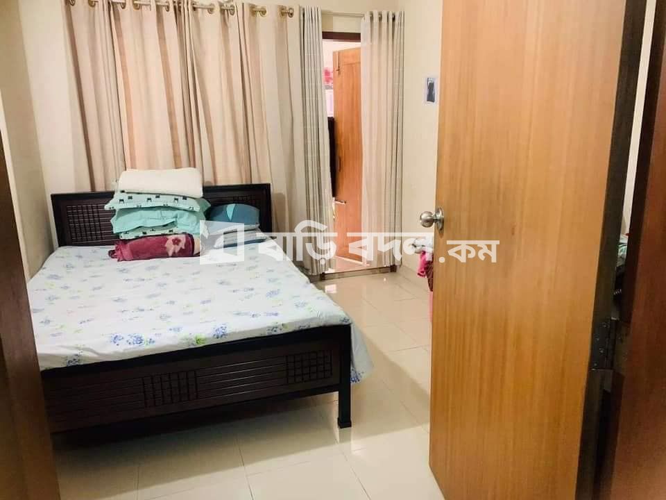Sublet rent in Dhaka মোহাম্মদপুর, মোহাম্মদপুর ,নবোদয় কাচা বাজারের সাথেই বাসা , জাপান গার্ডেন বা শিয়া মসজিদ থেকে রিকশাভাড়া ১০/১৫ টাকা।
