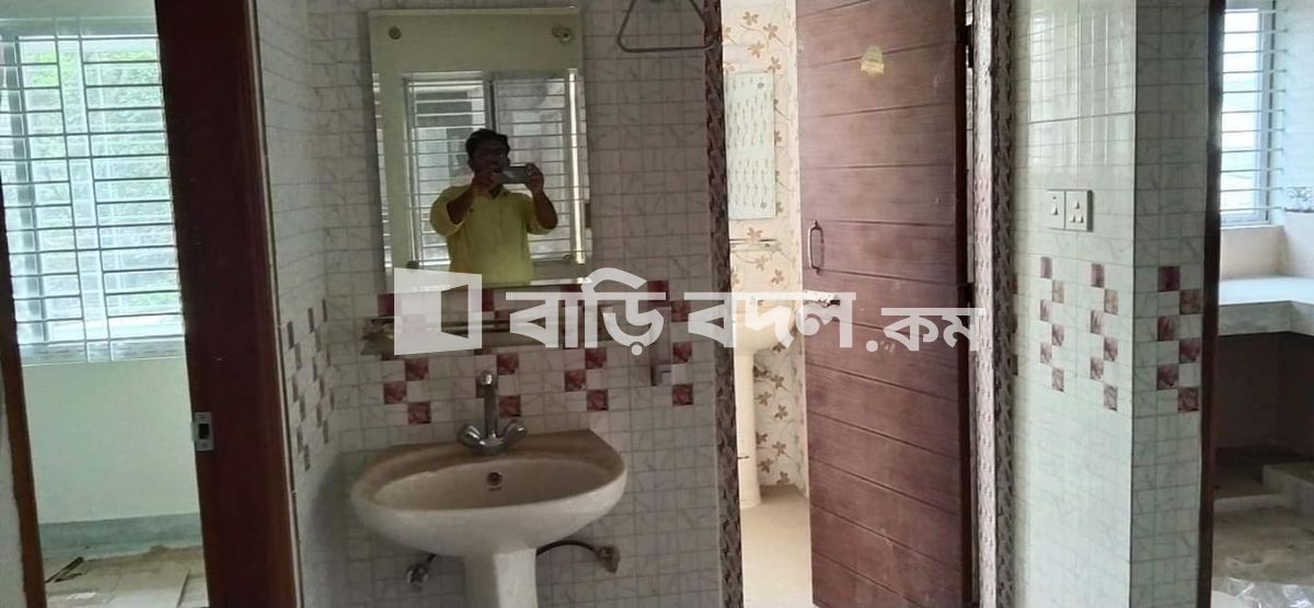 Flat rent in Dhaka মোহাম্মদপুর, মোহাম্মদপুর, আটিবাজার , আটি মডেল টাউন ।