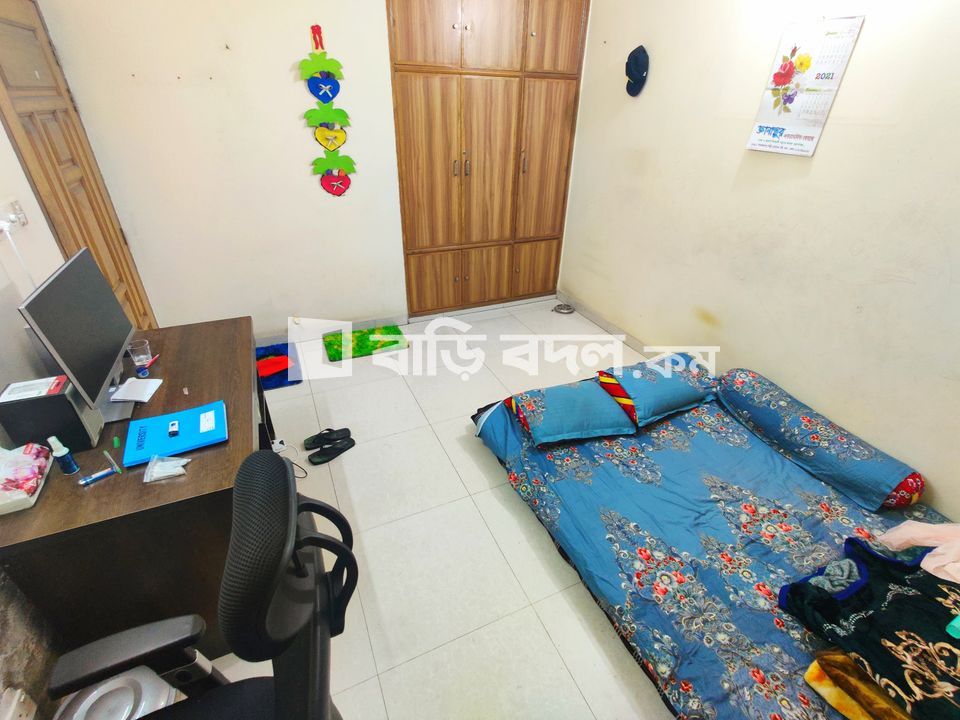 Flat rent in Block C VIP Main Road Beside Ebenezer School. | 1 bed(s) | Bashundhara RA | Baribodol.com, Best property rental platform in Bangladesh