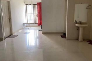 Flat rent in Road # 7, Block # D ,
Near news24 office ... 4/5 mins walking distance from Main gate/ Apollo gate / Dhali Bari Bazar/gate | 1 bed(s) | Bashundhara RA | Baribodol.com, Best property rental platform in Bangladesh