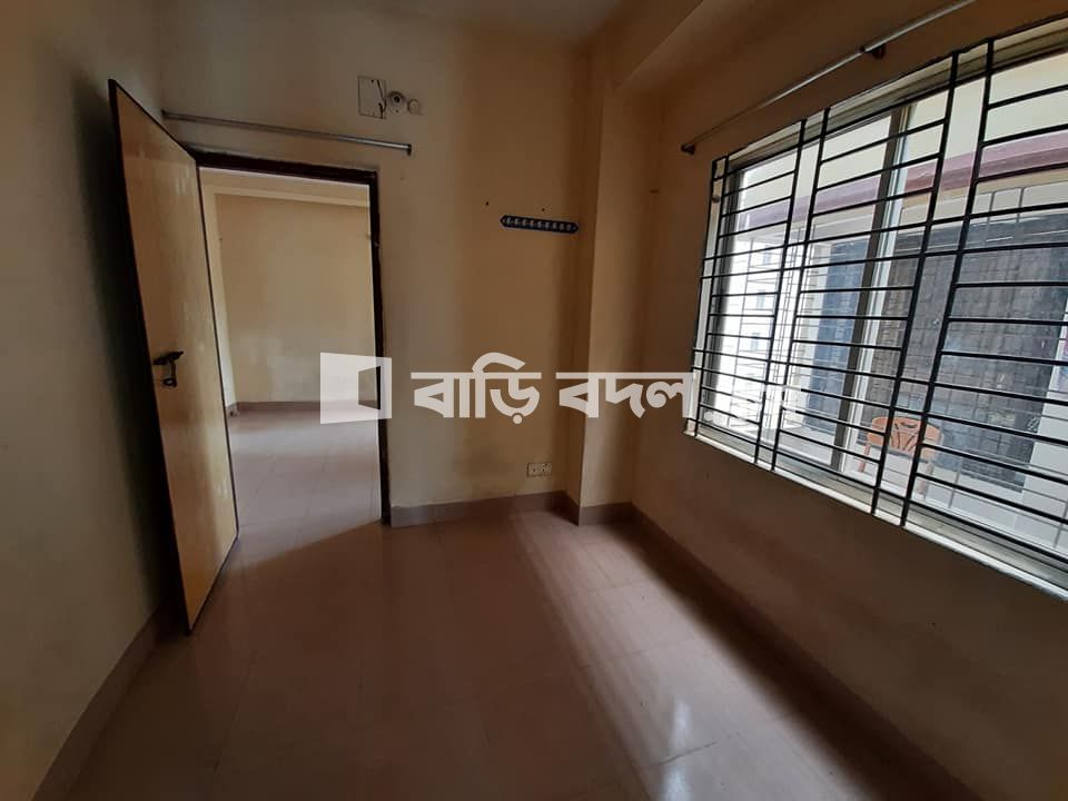 Flat rent in Dhaka ধানমন্ডি, Modhubazaar, Dhanmondi