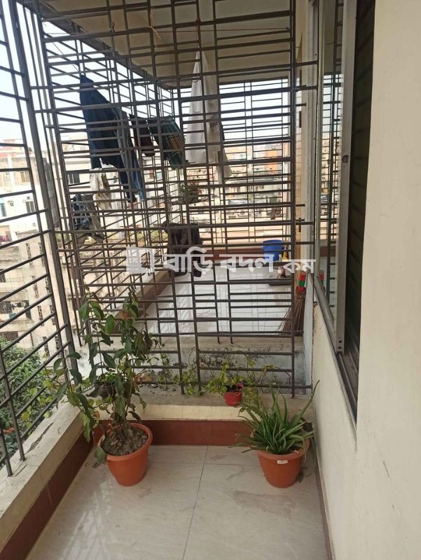 Flat rent in Dhaka ধানমন্ডি, পশ্চিম ধানমন্ডি, রায়েরবাজার হাই স্কুলের পাশে