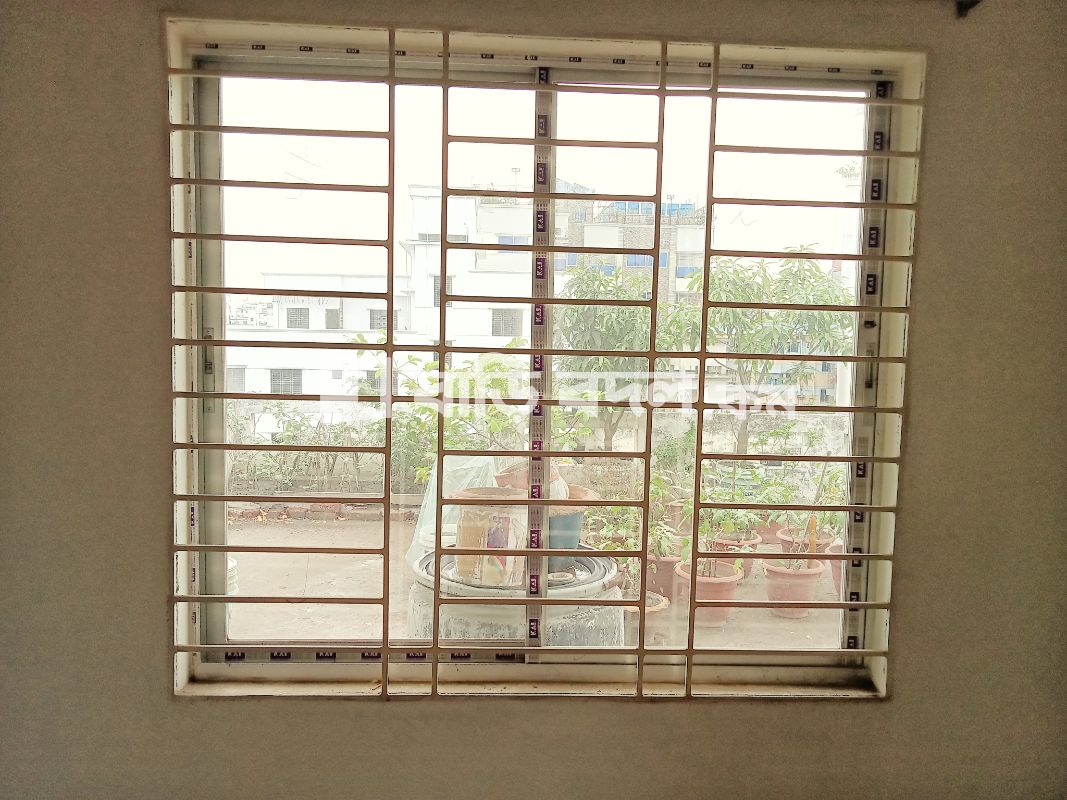 Flat rent in Dhaka মোহাম্মদপুর, সৌখিন নিবাস, ৮৪/বি/২/২, শহীদ বুদ্ধিজীবী রোড, পশ্চিম জাফরাবাদ, মোহাম্মদপুর, ঢাকা-১২০৭