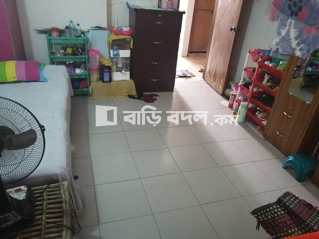 Seat rent in Dhaka ধানমন্ডি, Dhanmondi,Zigatola near gabtola mosjid