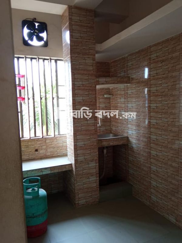 Flat rent in Chattogram চট্রগ্রাম সদর, আগ্রাবাদ, দাইয়াপাড়া,চট্টগ্রাম।
চৌমুহনী হাজীপাড়া কিংবা আগ্রাবাদ মুহুরীপাড়া দুইদিক দিয়েই আসা যায়।